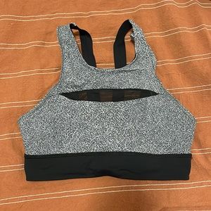 Lululemon high neck mesh bra
